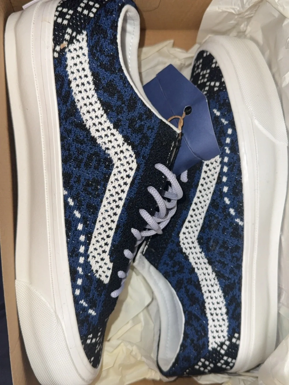 VANS CHEETAH PRINT SNEAKERS Navy & White Knit Low-Top Sneakers